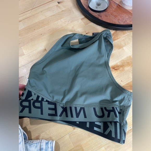 Nike Olive Green Sports Bra - Picture 6 of 9